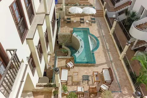 Klayman Olivina Aparthotel in Arona — foto 10