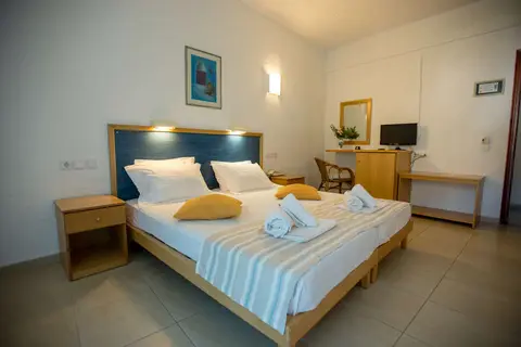 Hotel Neos Ikaros in Αγία Γαλήνη — foto 3