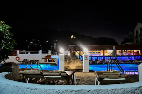 Anema by the Sea Guesthouse in Δημοτική Ενότητα Καρλοβασίων — foto 23