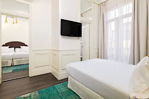 H10 Villa de la Reina in Madrid — foto 26