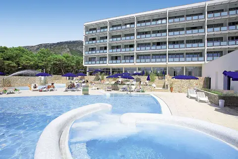 Bluesun Hotel Elaphusa in Bol — foto 3