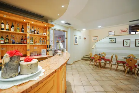 Hotel Piaz in San Giovanni di Fassa — foto 3