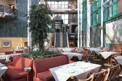 Royal Garden Hotel in Assago — foto 7