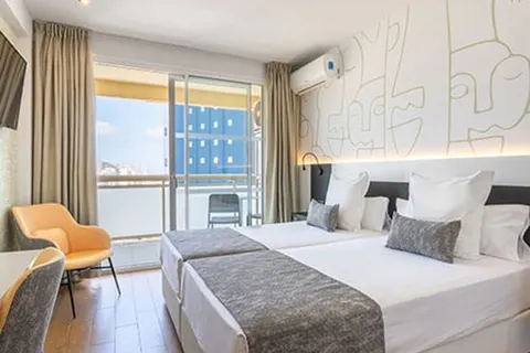 Climia Benidorm Plaza in Benidorm — foto 16