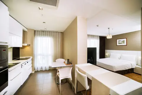 Radisson Residences Avrupa TEM Istanbul in Fatih — foto 24