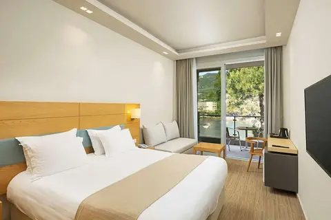 Akrotiri Beach Hotel in Palaiokastritsa, foto 2