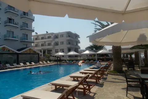 Hotel Kompleks Joni in Saranda — foto 29