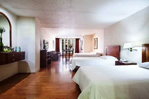 Exe Suites San Marino in 1a. Región Militar, foto 8