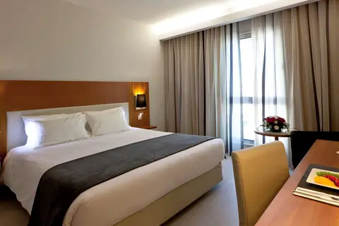 Mercure Lisboa Hotel in Almada — foto 11