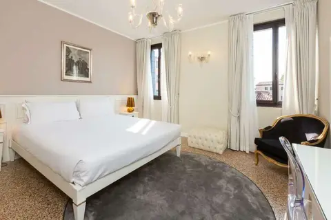 Sonder Salute Palace in Venetië, foto 6