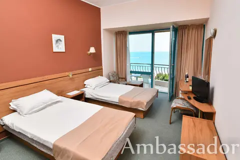 Hotel Ambassador in Амбасадор — foto 13