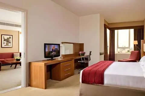 Jumeira Rotana in Dubai — foto 18