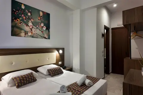 Hotel Santorini in Φηρά Θήρας — foto 24