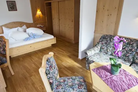 Hotel Gasthof Kristall in Nauders — foto 3