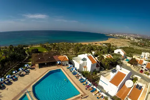 Helios Bay Hotel and Suites in Paphos — foto 29