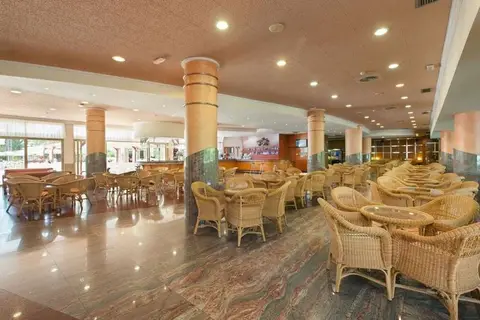 Ponient Dorada Palace by PortAventura World in Salou — foto 19