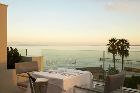 Mon Repos Palace Hotel in Korfoe — foto 13