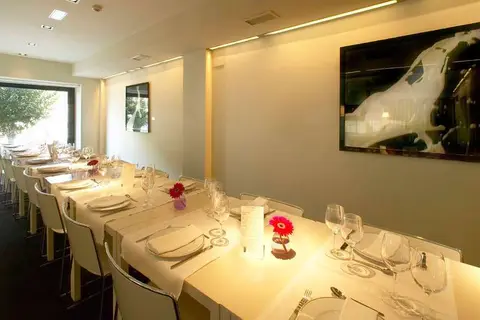 Hotel Miro in Bilbao — foto 20