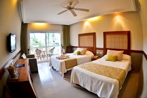 VIK Hotel Arena Blanca in Salvaleón de Higüey — foto 12