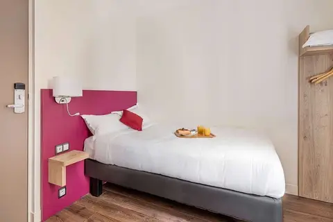 Hotel Mederic in Parijs, foto 13