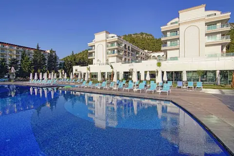 Dosinia Luxury Resort in Alanya
