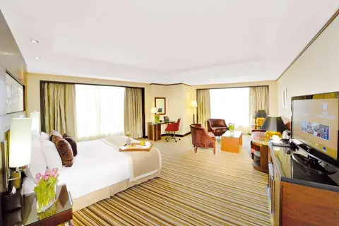 Grand Millennium Dubai in Dubai — foto 29