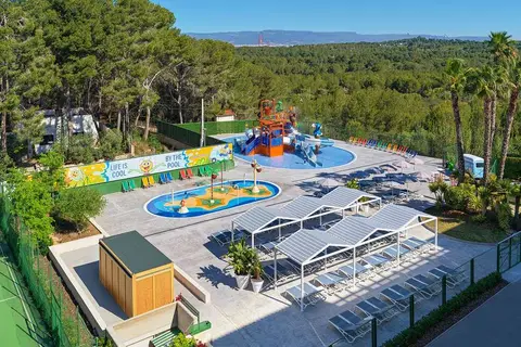 H10 Mediterranean Village in Salou — foto 21