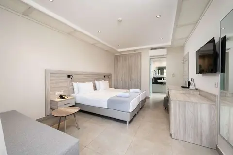 Hotel Palladium in Μαρμάρι — foto 5