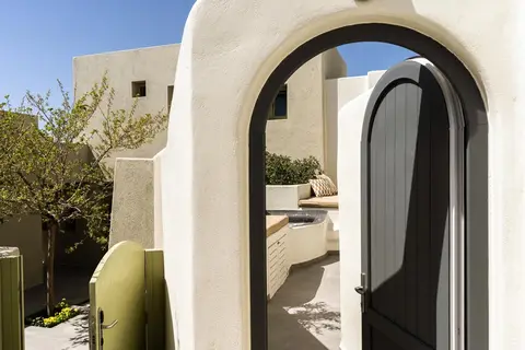 Aeon Suites in Pyrgos — foto 15