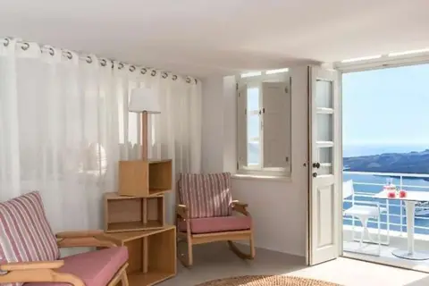Nefeles Luxury Suites in Thira Municipal Unit, foto 16