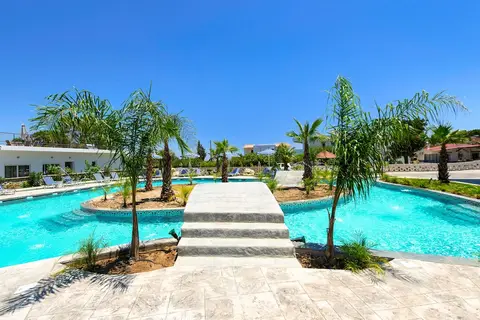 Paradise Garden in Κολύμπια — foto 22