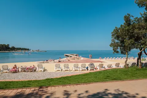 Vakantiepark Katoro Plava Laguna in Katoro — foto 6