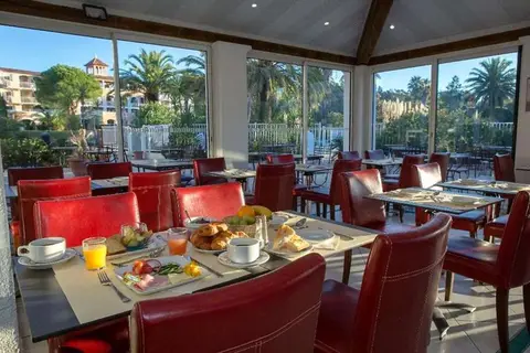 Sowell Hotels Golfe de Saint Tropez in Grimaud — foto 17
