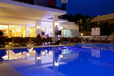 Bellamar Hotel Beach & Spa in Sant Antoni de Portmany — foto 13