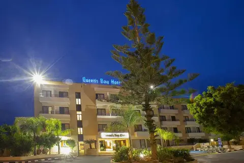 Hotel Queens Bay in Kissonerga — foto 23