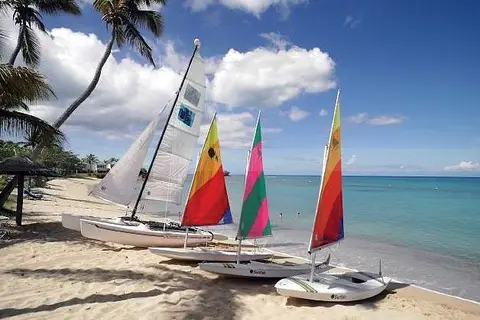 Hawksbill Resort in Five Islands — foto 3