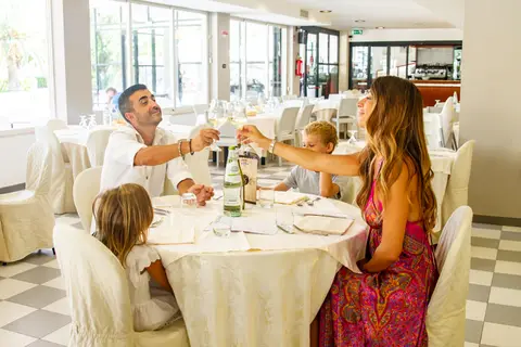 Villaggio Tur. Lido D Abruzzo in Roseto degli Abruzzi — foto 26