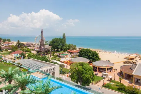 International Hotel Casino & Tower Suites in СПА център Ривиера Бийч