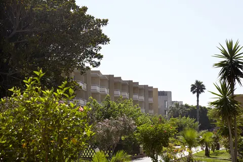 Sunshine Rhodes Hotel in Ιαλυσός — foto 30