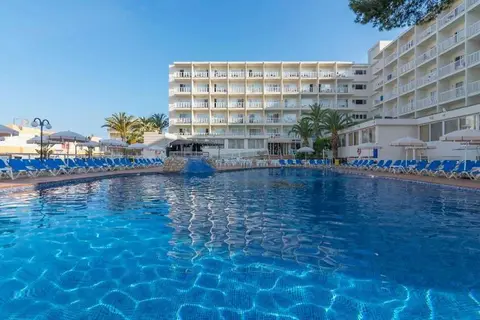 Blue Sea Coral Beach in Santa Eulària des Riu