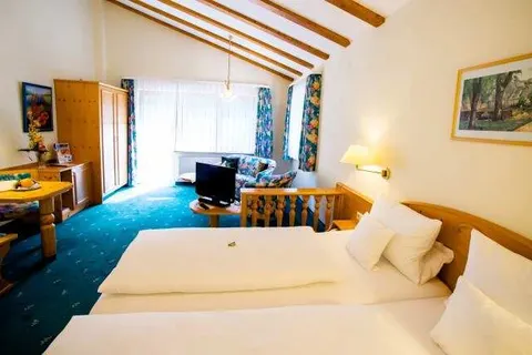 Holzschuh&ampapos;s Schwarzwaldhotel foto 9