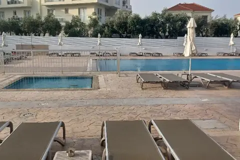 Livas Hotel Apartments in Paralimni — foto 26