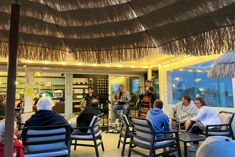 Camping La Plage De Cleut Rouz foto 10