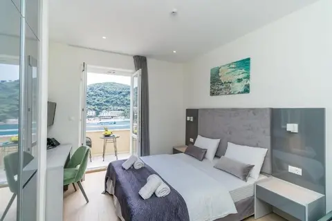 Art Hotel in Slano — foto 7