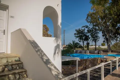 Noème Santorini in Δημοτική Ενότητα Θήρας — foto 2