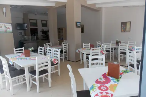 Hotel Alpha in Saranda — foto 12