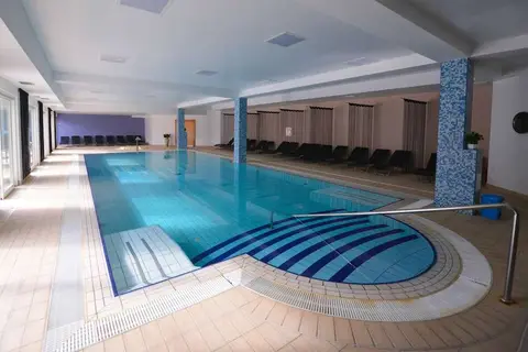 Hotel La Luna in Novalja — foto 7