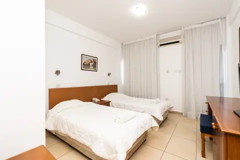 Flora Hotel Apartments in Παραλίμνι — foto 30