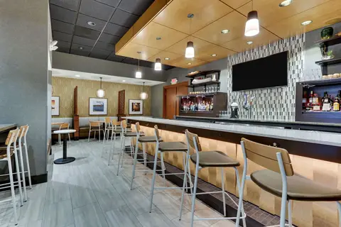 Drury Inn & Suites Orlando in Orlando — foto 10