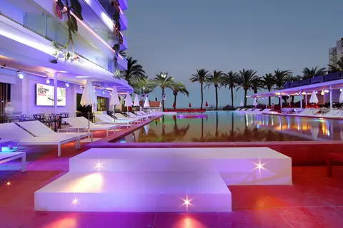 Ushuaïa Ibiza Beach Hotel - adults only in Sant Jordi de ses Salines — foto 21